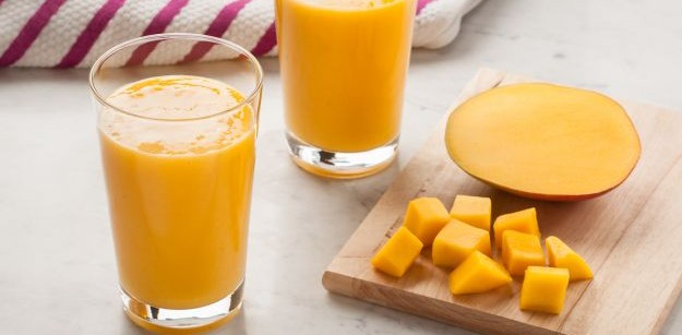 beneficios del jugo de mango